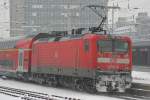 BR 112 112 157 f�her am 25.1.10 mit einem RE in Essen Hbf ein 