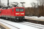 BR 112 Hier schiebt die 112 102-9 den RE2 nach Cottbus von Rathenow aus dem Bahnhof Berlin Zoologischen Garten am 04.02.2010.