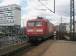 Hier 112 187-0 mit einem RE1 von Magdeburg Hbf. nach ...