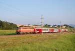 1142 564 hat am 20.07.2010 mit dem R3980 den
Bahnhof Wartberg/Kr.verlassen. ...