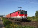 �BB 1144 255-7 zieht am 13.09. 08 einen Container Ganzzug an ...