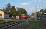 br-1144 1144 097 schiebt den REX 7131 nach Wien FJB. Die Aufnahme entstand am 21.04.2010 in H�flein an der Donau.