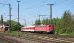 115 198-4 zieht am 21.05. 10 einen DB Autozug durch Lehrte ...