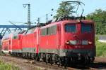 Die tot gesagte 115 154-7 zieht den PbZ 1971 mit ...