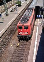BR 115 F�r alle die schon immer mal eine BR 115 von oben sehen wollten ;). 
Die Br 115 261 0 kam als ICE Ersatz nach Freiburg 