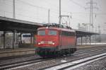 Bei leichtem Schneegriesel eilt ...  Volker St�ckmann 16.01.2012