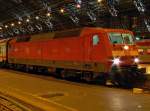 120 143-3 mit IC in K�ln Hbf am 18.12.09  ...
