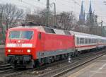 120 102-9 mit IC in K�ln Deutz am 19.02.2010  ...