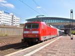 120 134-2 schiebt am ...  Felix H�hne 27.04.2010