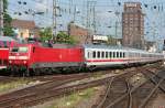 BR 120 Die 120 141-7 zieht einen IC aus K�ln Bbf nach K�ln HBF am 18.07.2010
