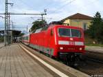 120 110-2 mit IC nach Berlin durchf�hrt den Bf Lehrte ...