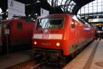 Hamburg Hbf am 28.02.10: 120 202-7 mit ihrem RE  ...