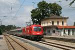 1216 012 mit EC 89 am 18.07.2010 in A�ling.  ...