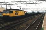 1310 mit G�terzug 54601 ...  Date Jan de Vries 24.12.2009