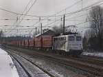 BR 139 Die 139 133 am 19.12.2009 bei der Durchfahrt in Brixlegg als Schublok am Winner KLV-Zug.