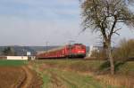 BR 140 mit Zugen 140 801 mit Autozug bei Karlstadt (Main) - 24.03.2010