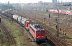 140 791 zieht am 13.04.10 einen Gz samt Wagenlok durch ...