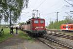 140 490, am 29.04.10 in Lehrte. Im Hintrgrund Klaus und ...
