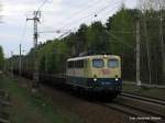 BR 140 mit Zugen 140 423-5 (vermutlich mit 45426 (Cottbus - Seddin)) rauschte am 27.04.  auch um die Ecke und die Freude RIESIG (nachdem 2 Stunden vorher bereits 140 024 vorbei kam). Farbenfroh war das Ende der alten Gleise aufjedenfall!