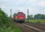 140 450-8 mit Containerzug ...  Jens Baumhauer 06.06.2010
