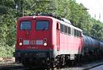Die 140 805-3 zieht einen Kesselzug durch Duisburg Neudorf am ...