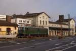 E 42 151 beim Umsetzen in R�desheim (Rhein) am 17.12.2011 ...