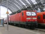 RE 17464 mit 143 205-3 richtung Leipzig Hbf steht am ...