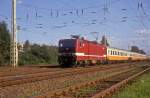 BR 143 mit Zugen 243 024  Gaschwitz  29.07.91