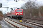 BR 143 mit Zugen 28.2.2010 Lok 143 970-2 zieht einen X-Wagenzug auf der S8 nach Hagen, hier ist der Zug gerade in Korschenbroich.