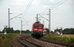BR 143 mit Zugen 143 826 am 27.07.2010 kurz vor Plattling.