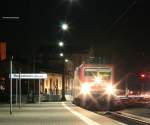 143 019-8 mit der RB 39234 (Frankfurt(Main)Hbf-Koblenz Hbf) beim Halt ...