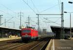 br-143-private MEG 601 (= 143 179-0) und MEG 605 (= 143 344-0) fahren am 08.04. allein durch den Bahnhof Berlin Sch�nefeld Flughafen Richtung Gr�nauer Kreuz.
