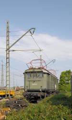br-144-e-44-dr-244 144 502 am 17.07.10 mit Werbung f�r die Lokwelt in Freilassing