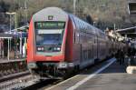 Doppelstock-Steuerwagen der Linie RE5 ...  Rolf Reinhardt 07.12.2009