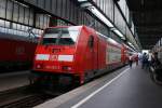 146 203-5 mit einem RE nach Ulm Hbf in Stuttgart ...