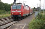 RE 4 gef�hrt von 146 009-6 bei der Einfahrt in ...