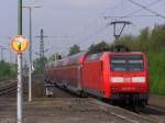 146 013-8 schiebt den ...  Florian Derwarf 29.04.2010