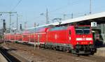 BR 146 mit Zugen Sammlung erweitert: Mit diesem Bild der 146 212-6, welches am 6.4.2010 im Stuttgarter Hbf entstand, sank die Anzahl der mir noch fehlenden Stuttgarter Loks der BR 146.2 auf nur noch zwei. Die Jagd geht also weiter!