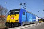 BR 146 mit Zugen InterConnex von Leipzig nach Warnem�nde steht abfahrbereit in Neustrelitz. 07.04.2010