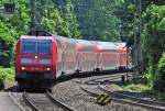 BR 146 mit Zugen 146 027-8 mit Doppelstockwagen bei der Einfahrt Hbf Bonn - 23.06.2010