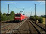 BR 146 mit Zugen 146 012 mit RE6 bei der Durchfahrt durch Duisburg Rahm, 07.07.2010