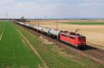 151 114 mit Kesselzug bei Stephansposching (06.04.2010)  ...