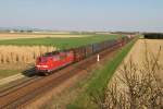 151 001 mit G�terzug bei Stephansposching (06.04.2010)  ...