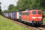 151 073 mit einem ...  Roland Vasel 08.06.2010