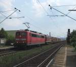 Die 151 073-4 durchfuhr am 25.6.10 mit Sattelauflieger den Bahnhof ... Die 151 073-4 durchfuhr am 25.6.10 mit Sattelauflieger den Bahnhof ...