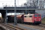 151 144-3 mit einem Ganzzug Sch�ttgutwagen Richtung Industrie�bergabe Bhf. Berlin ...
