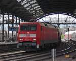 152 139-2 mit einem G�terzug Richtung K�ln bei der Durchfahrt ...