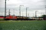 BR 152 152 064 am 02.06.2010 bei der Durchfahrt durch Regensburg Ost.