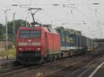 152 143-4 mit LKW-Walter -Zug am 6.7.10 im Beueler Bahnhof.  ...