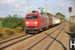 BR 152 Br 152 057-6 mit einem kurzen Gz in richtung Berlin durch Jacobsdorf(Mark).